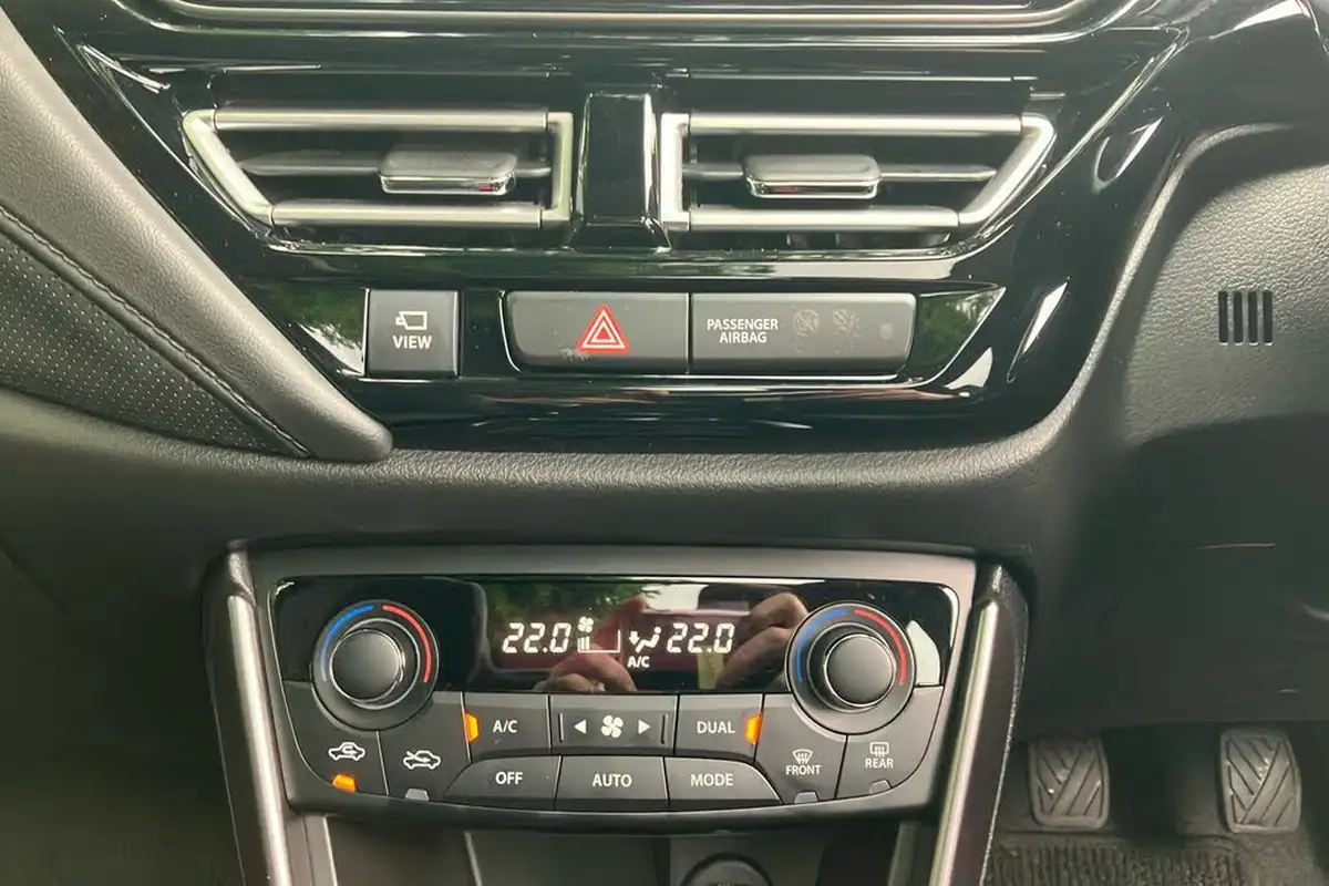 2024-suzuki-s-cross-14-boosterjet-ultra-allgrip-big-39