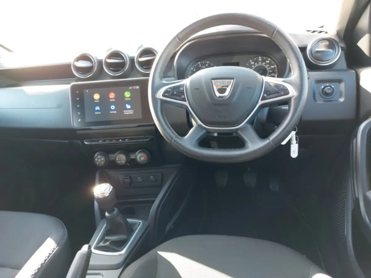 2022-dacia-duster-10-tce-comfort-90hpeu6d-4x2-window-van-big-6