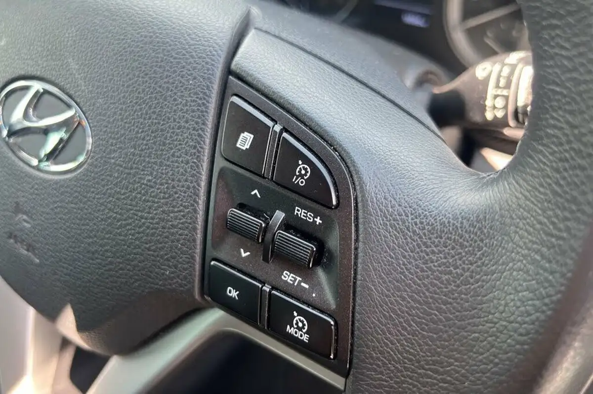 2021-hyundai-tucson-16crdi-se-nav-136ps-dct-big-30