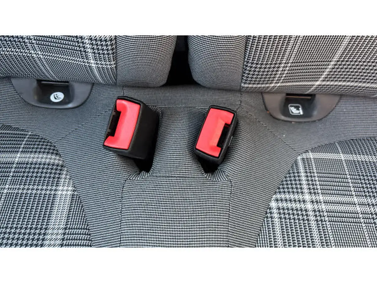 2020-fiat-500-10-lounge-big-16