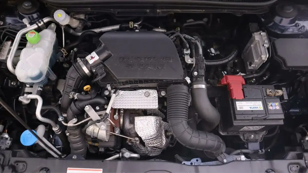 2022-suzuki-s-cross-14-boosterjet-motion-big-18