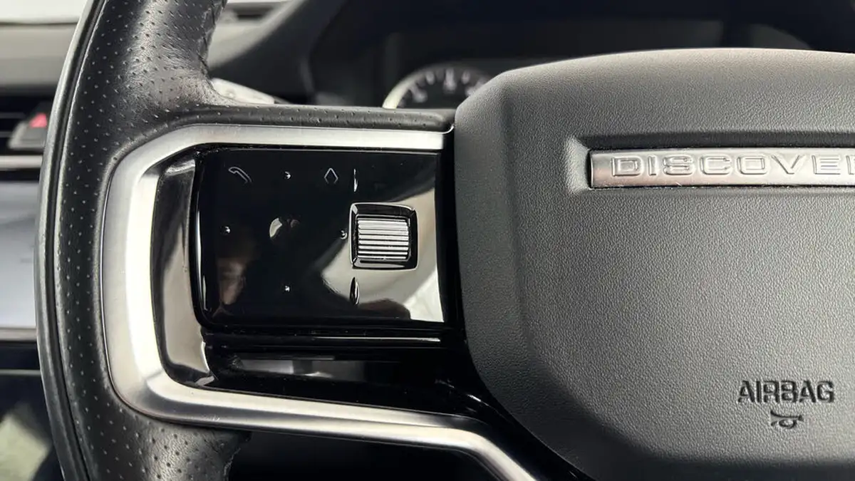 2021-land-rover-discovery-sport-20-d200-r-dynamic-s-plus-big-19