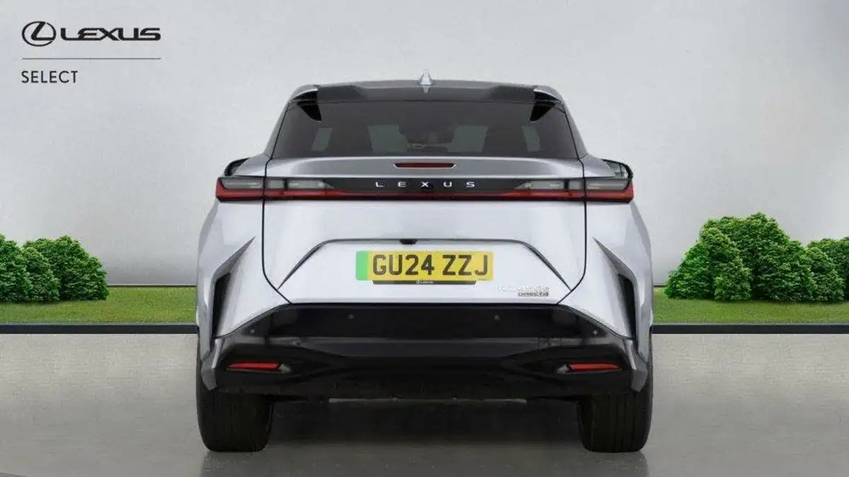 2024-lexus-rz-450e-e-takumi-big-4