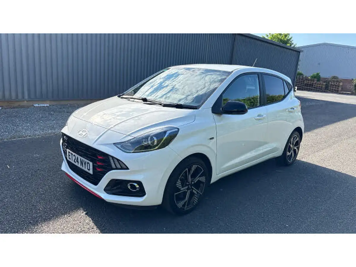 2024-hyundai-i10-10-t-gdi-n-line-90ps-two-tone-roof-big-23