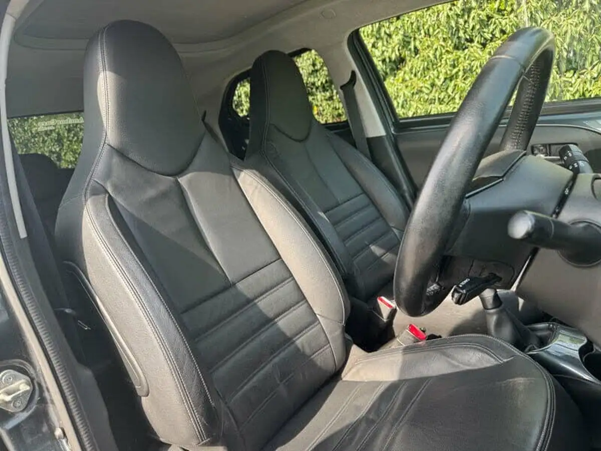 2016-toyota-aygo-10-vvt-i-x-clusiv-5d-big-8