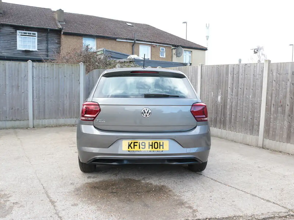 2019-volkswagen-polo-10-tsi-se-ss-dsg-big-13