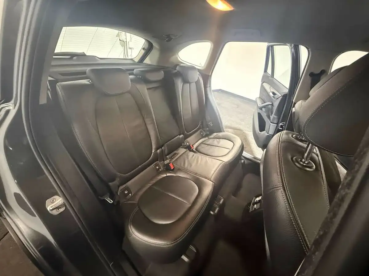 2018-bmw-x1-20td-sdrive18d-xline-ss-big-30