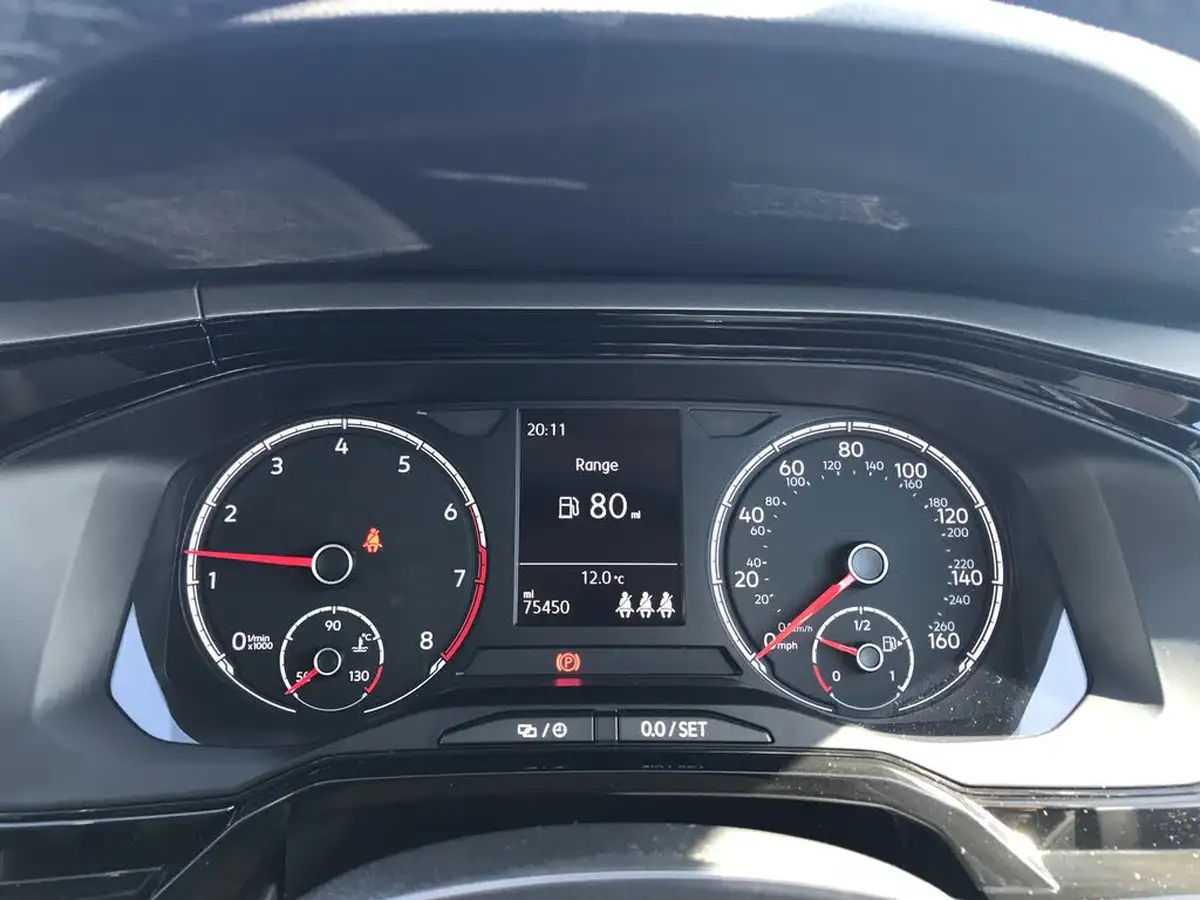 2018-volkswagen-polo-10-tsi-se-big-12