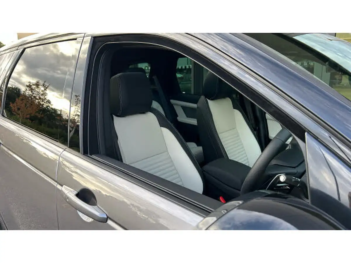 2024-land-rover-discovery-sport-20-d200-dynamic-se-big-14