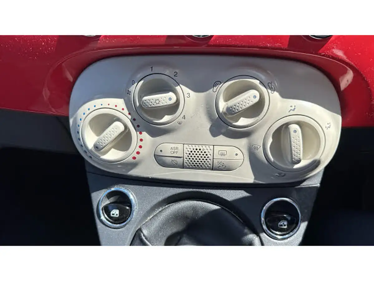 2016-fiat-500-12-lounge-big-23