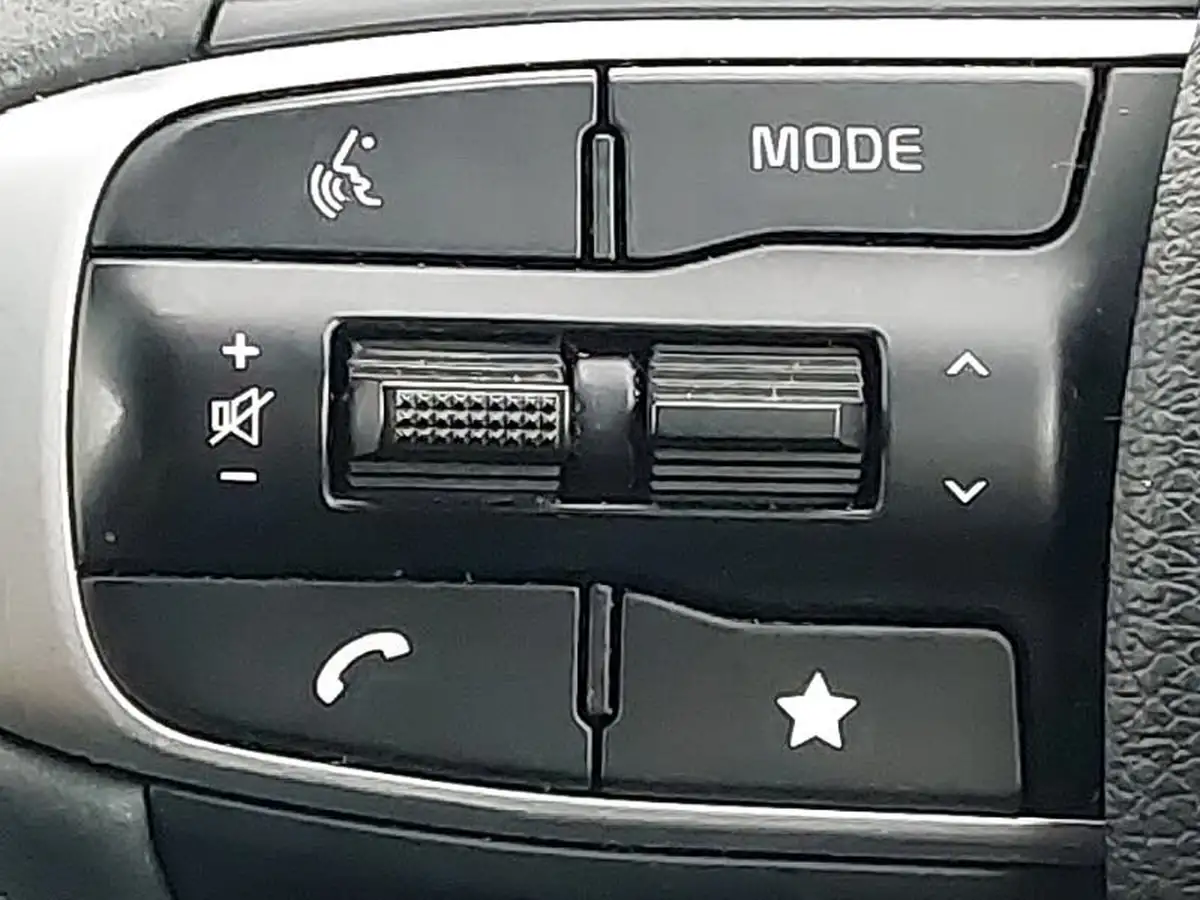 2024-kia-sportage-16-t-gdi-3-148bhp-big-13