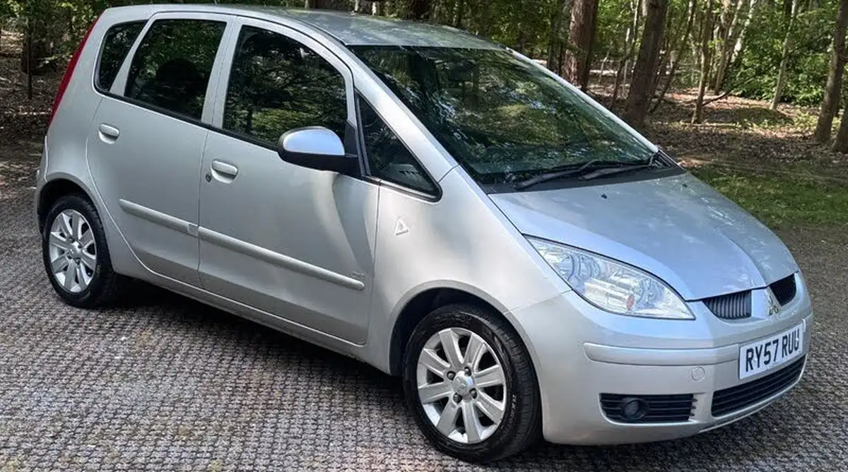 2008-mitsubishi-colt-15td-cz2-big-8