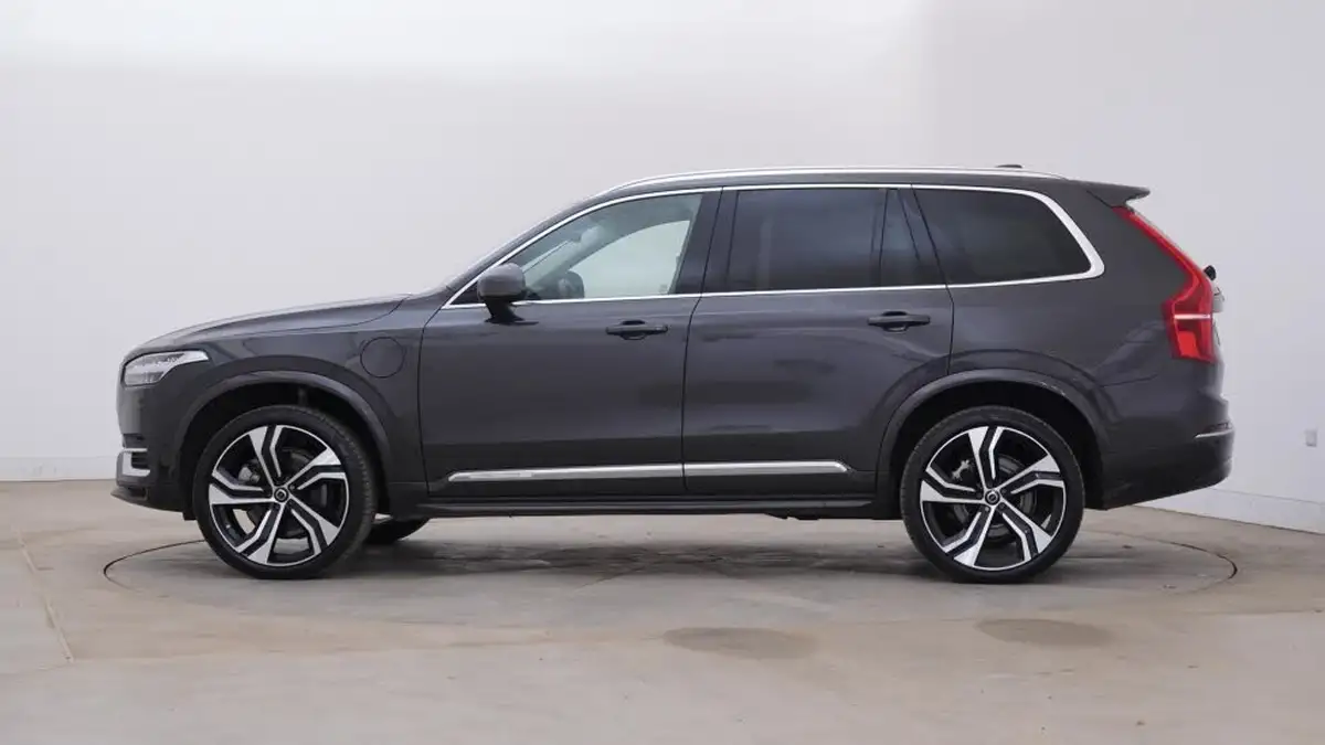 2024-volvo-xc90-20-t8-ultimate-dark-big-5