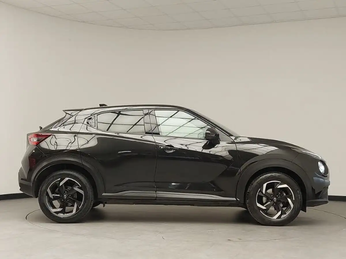 2023-nissan-juke-10-dig-t-n-connecta-big-3