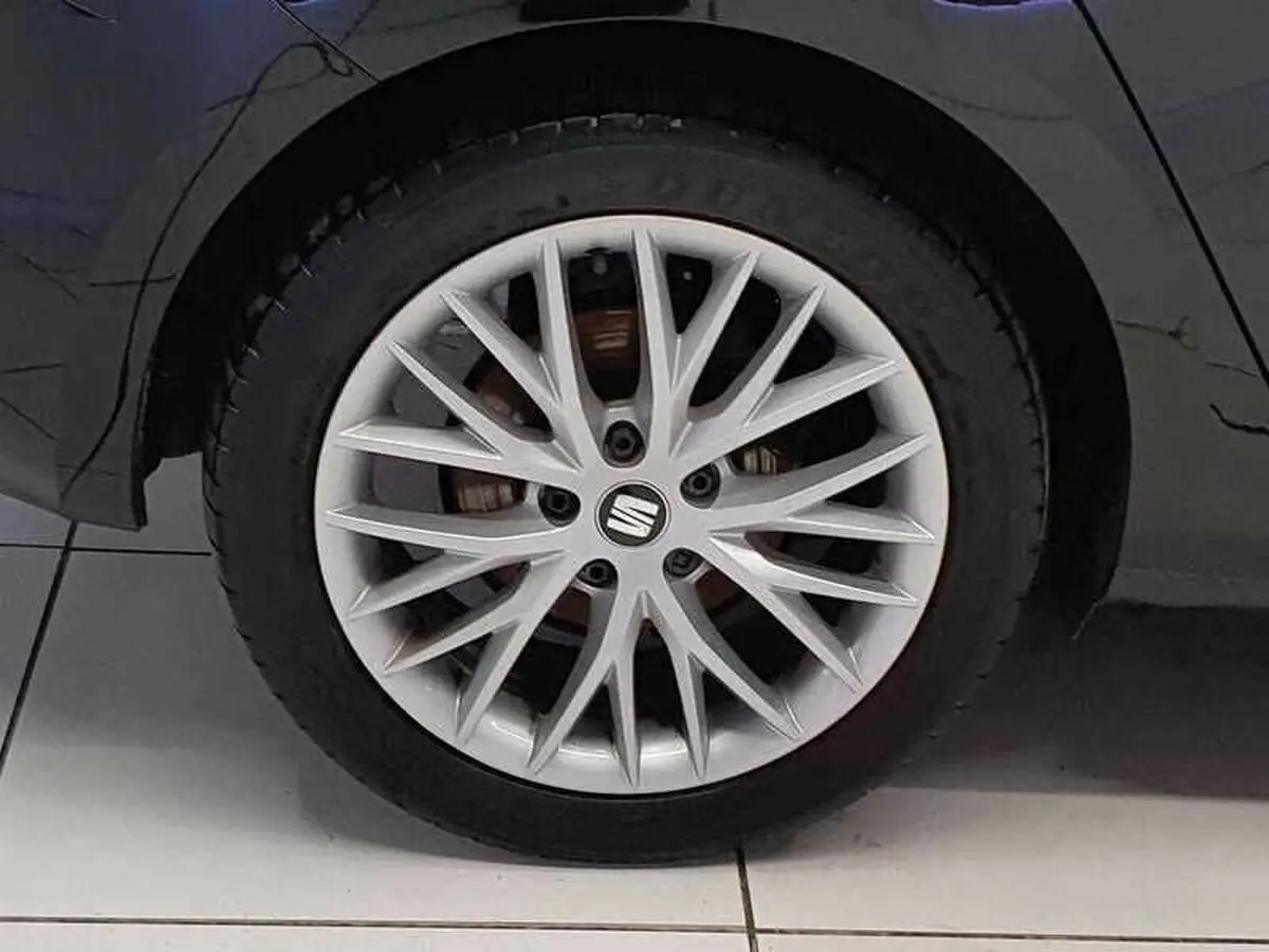 2019-seat-leon-15-tsi-evo-se-dynamic-hatchback-big-7