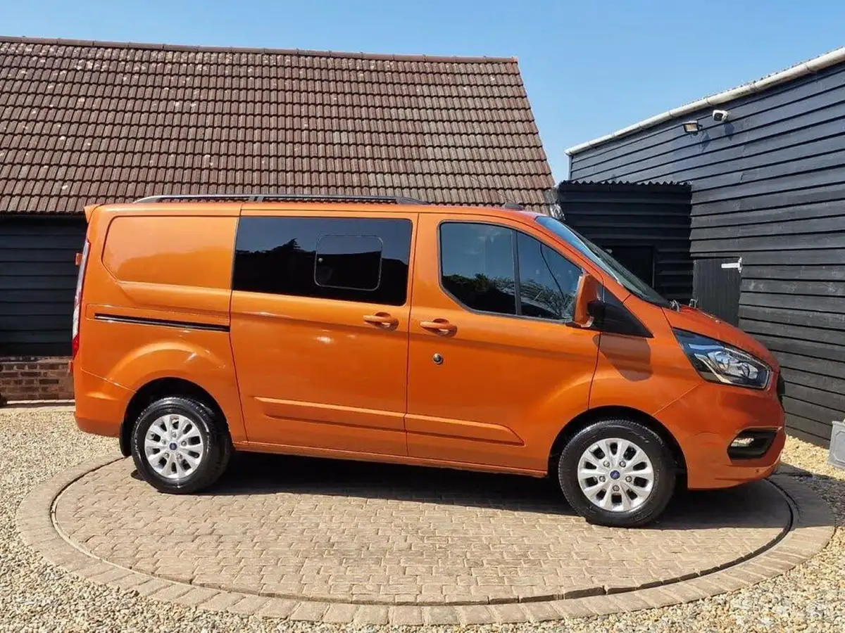 2019-ford-transit-custom-20tdci-300-l1h1-limited-130pseu6dt-double-cab-in-van-big-4