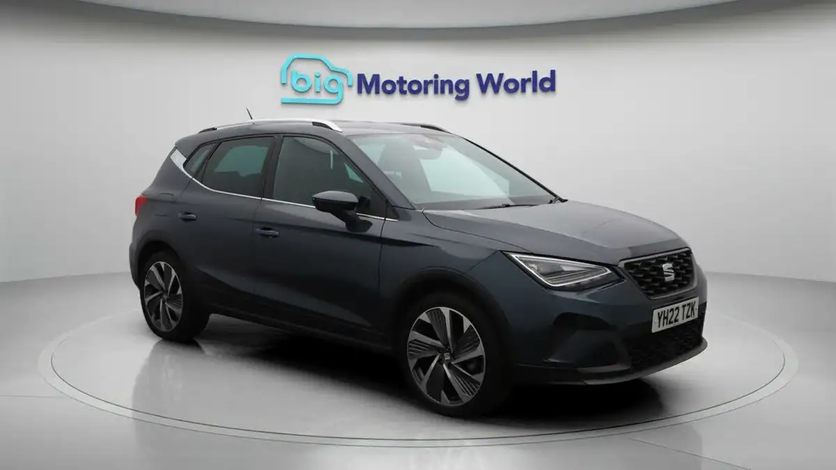 2022-seat-arona-10-tsi-fr-sport-big-1