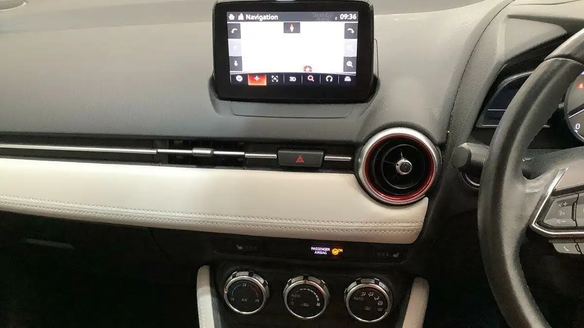 2018-mazda-mazda2-15-gt-sport-nav-115ps-ss-big-13