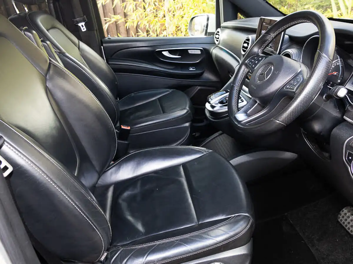 2019-mercedes-benz-v-class-21d-v250d-long-amg-line-big-10