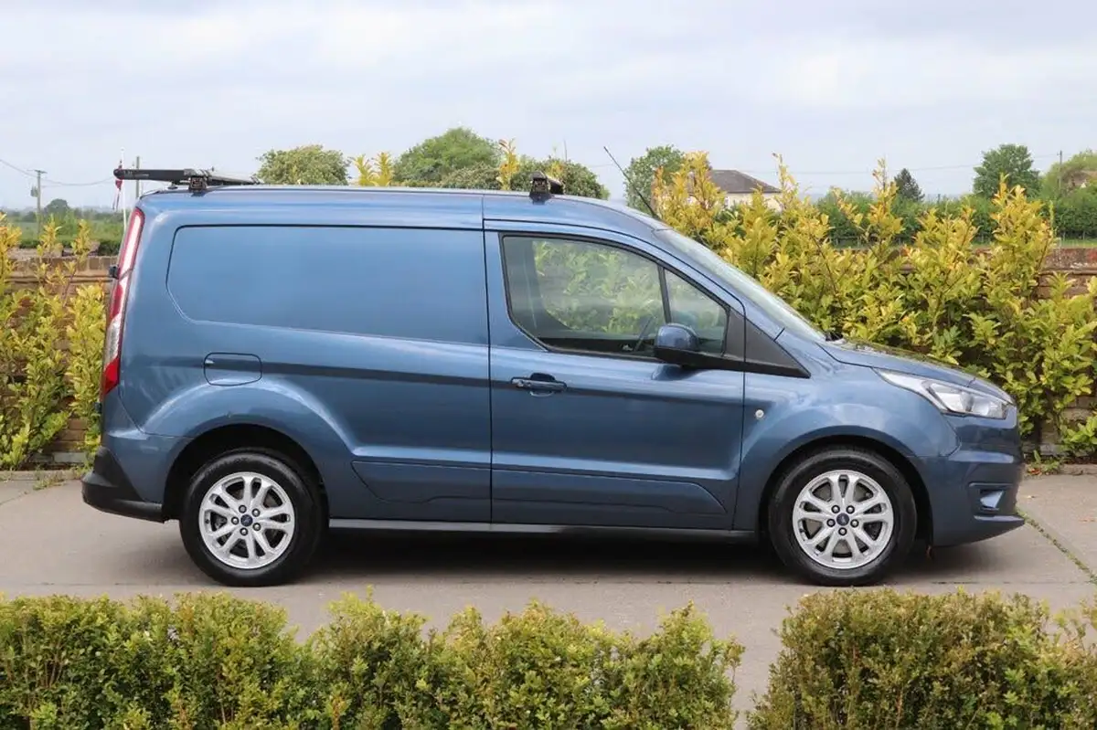 2020-ford-transit-connect-15-ecoblue-l1-200-limited-auto-big-11