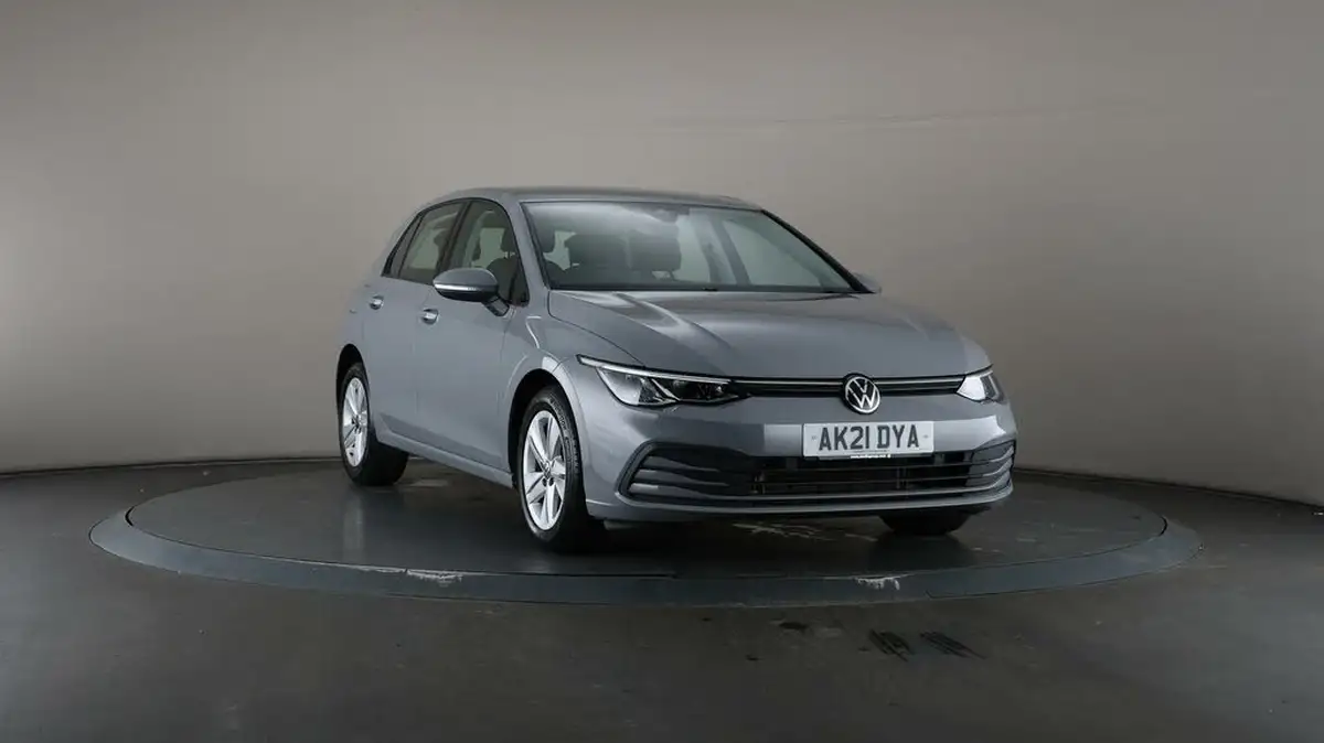 2021-volkswagen-golf-15-tsi-life-150ps-hatchback-big-50