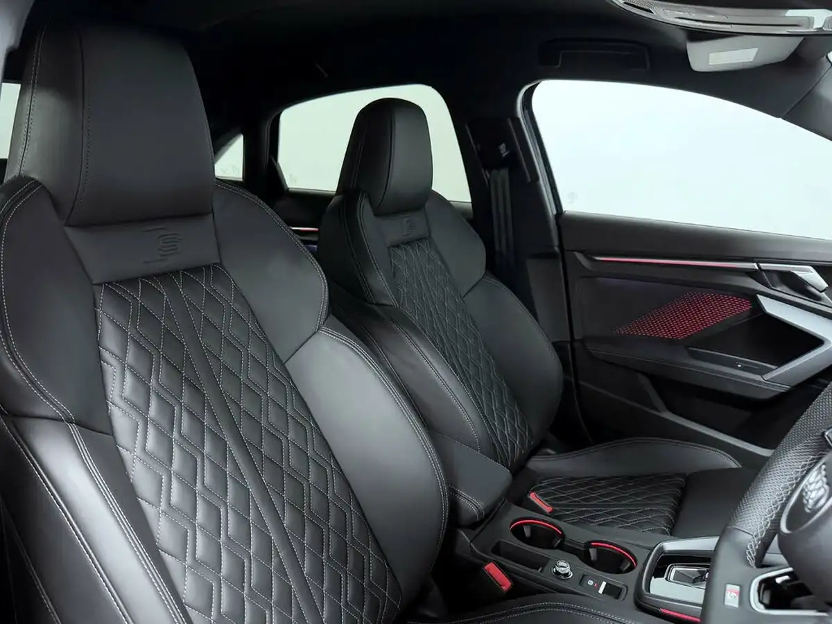2024-audi-s3-big-23