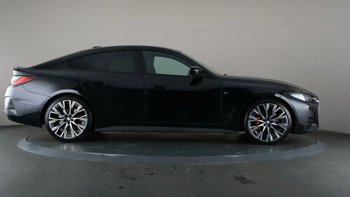 2022-bmw-4-series-30-m440i-xdrive-gran-coupe-5d-big-61