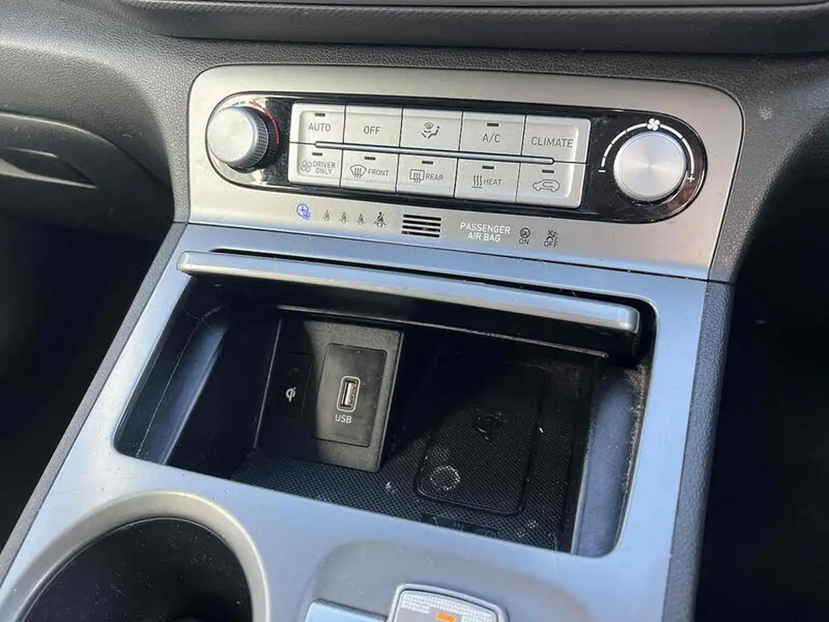 2020-hyundai-kona-e-premium-204ps-big-45