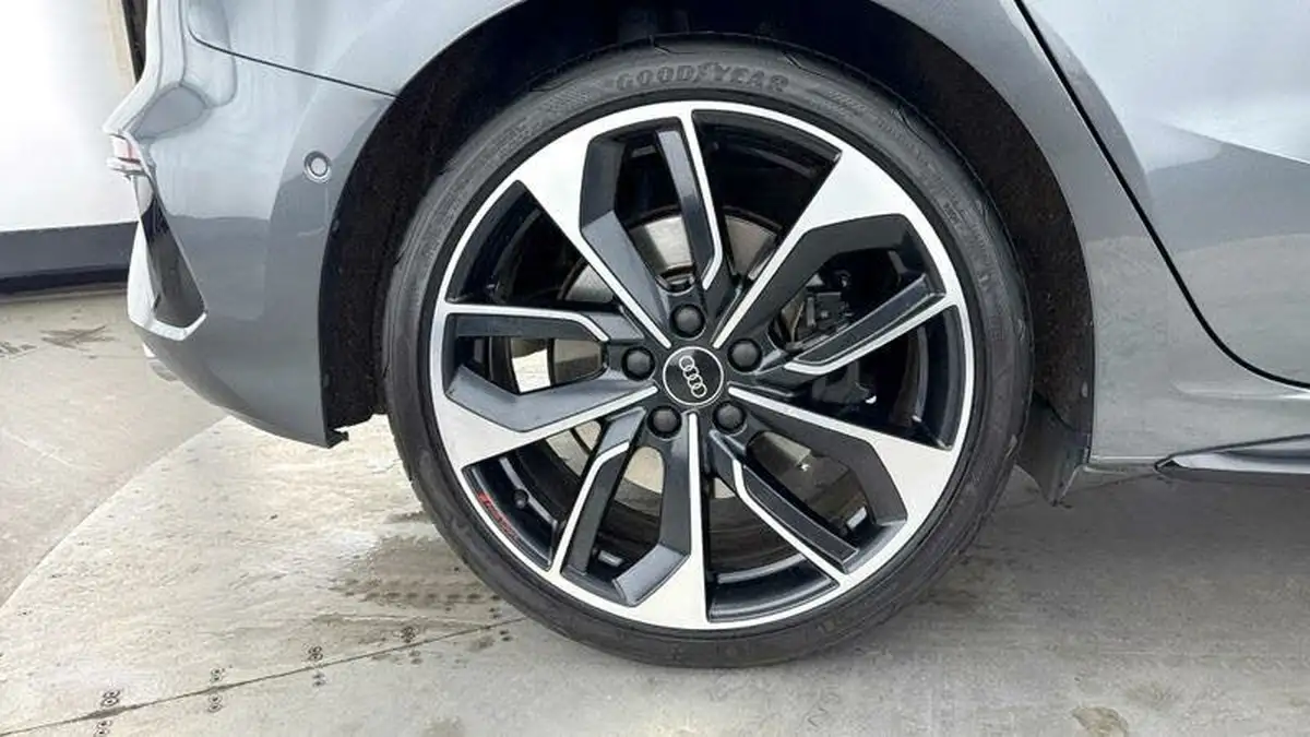 2023-audi-s3-20-tfsi-vorsprung-sportback-5d-big-32