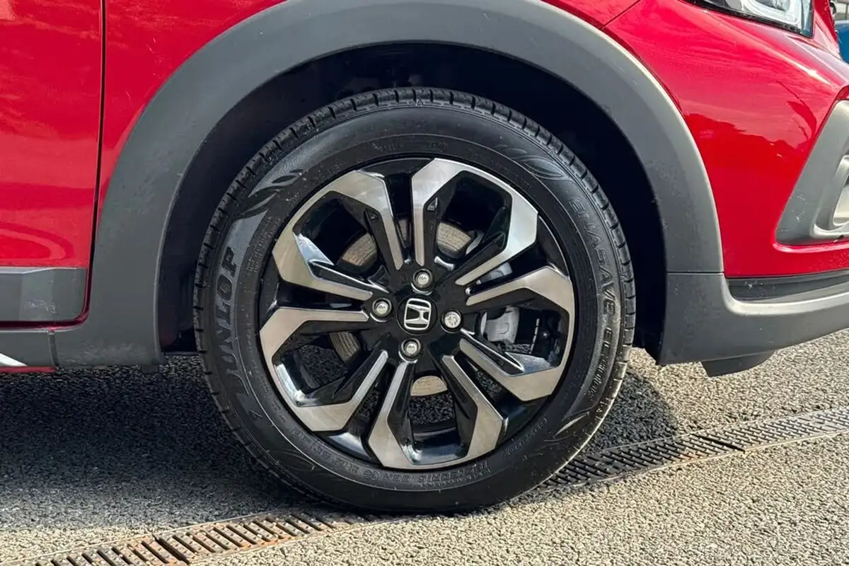 2023-honda-jazz-15-i-mmd-crosstar-advance-big-10