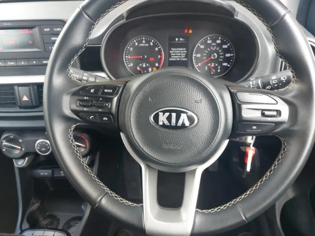 2020-kia-picanto-10-2-big-6