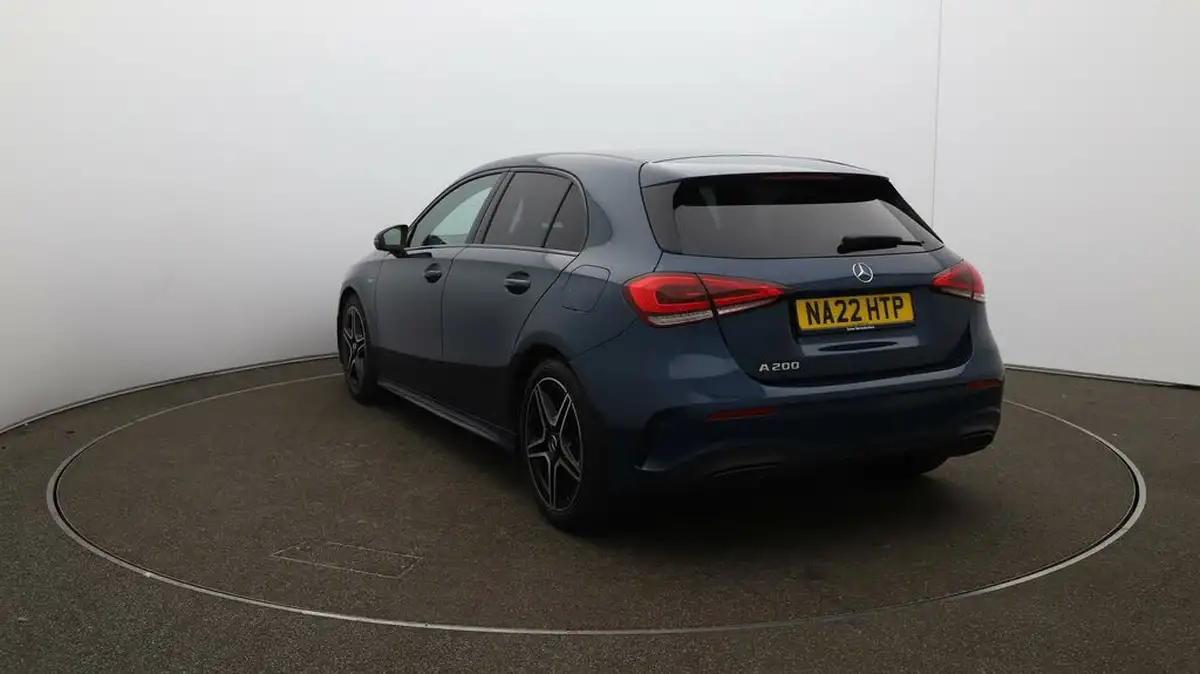 2022-mercedes-benz-a-class-13-a200-amg-line-executive-edition-hatchback-5d-7g-dct-big-60