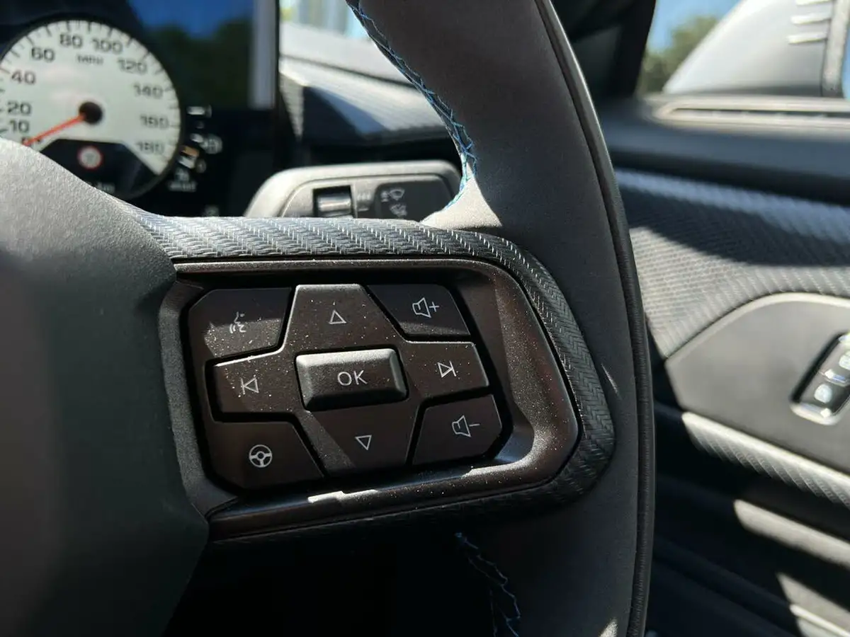 2024-ford-mustang-50-v8-dark-horse-big-19