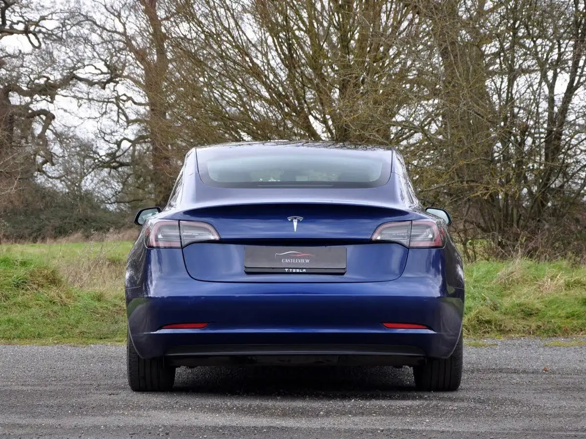 2021-tesla-model-3-e-standard-plus-big-6