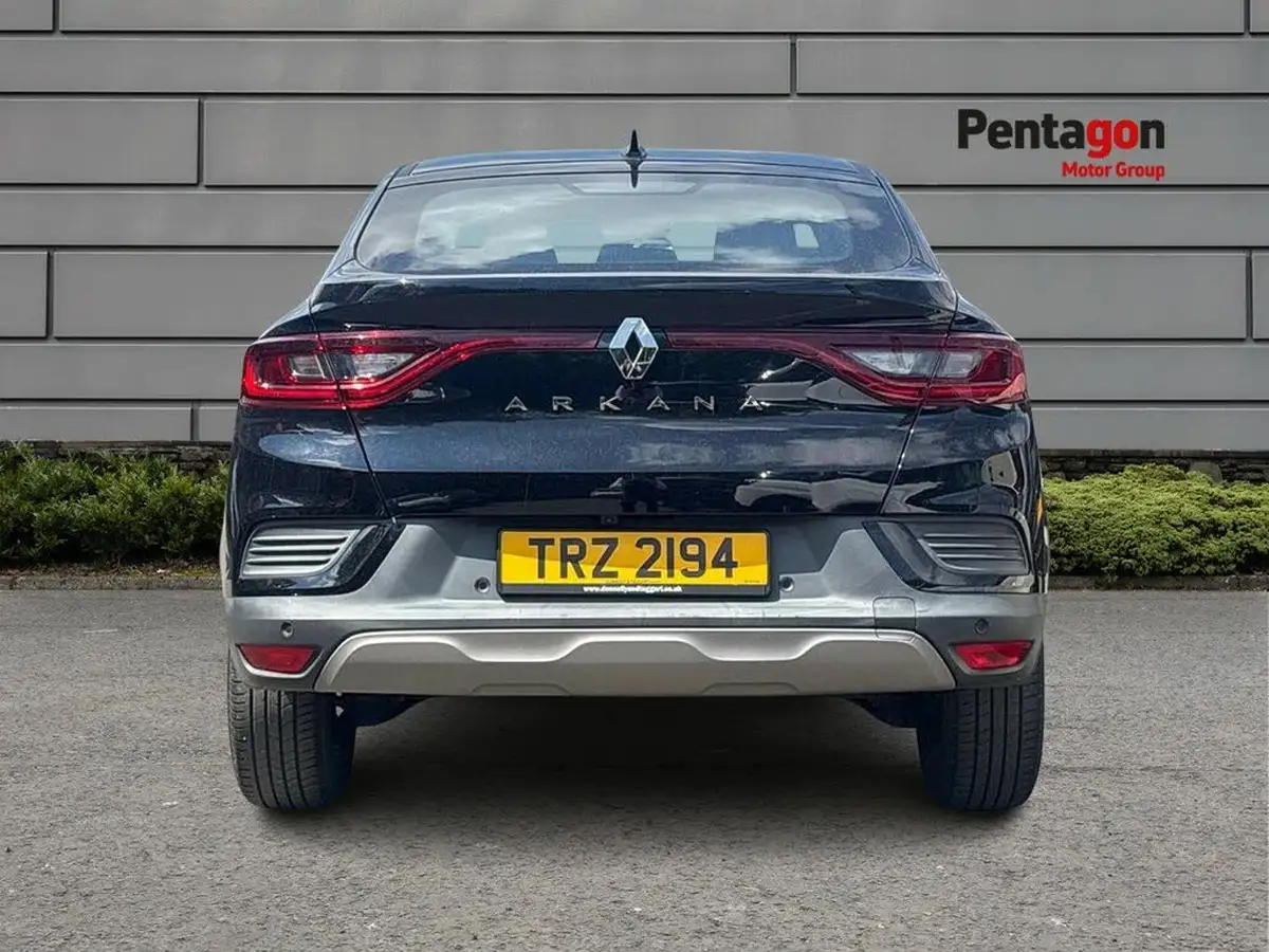 2022-renault-arkana-13-tce-iconic-big-13