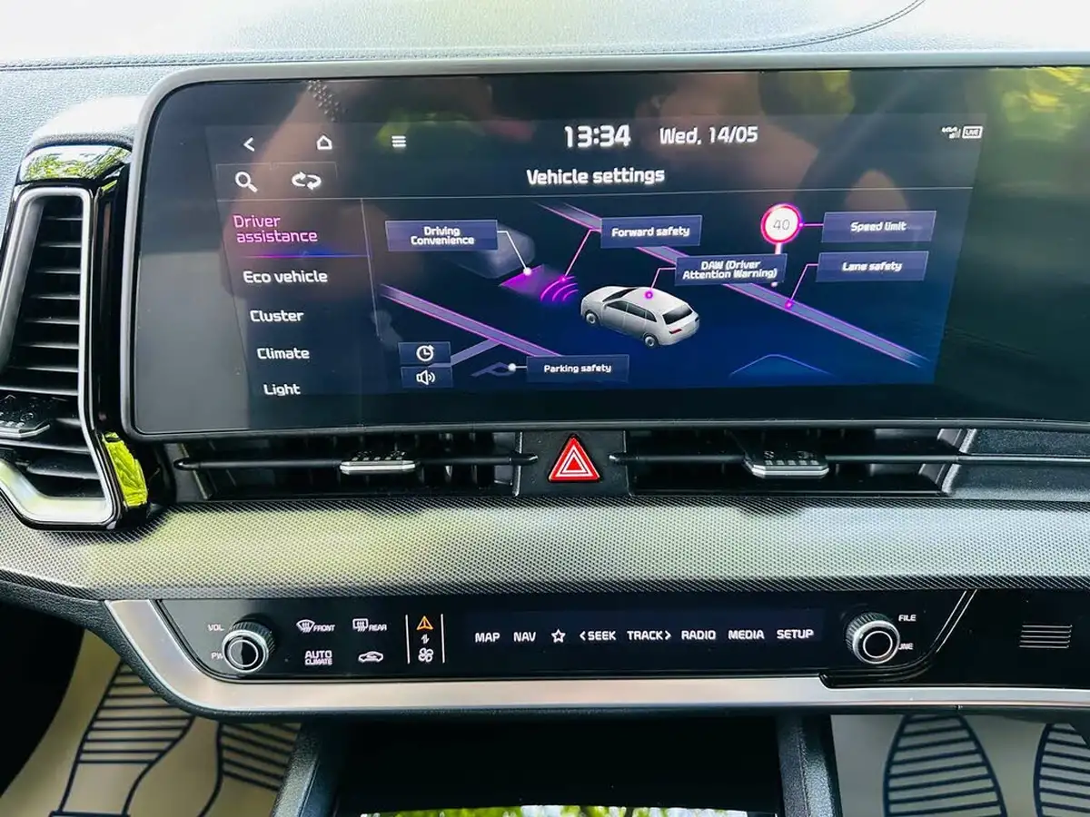 2023-kia-sportage-16-t-gdi-gt-line-226bhp-hev-auto-big-16
