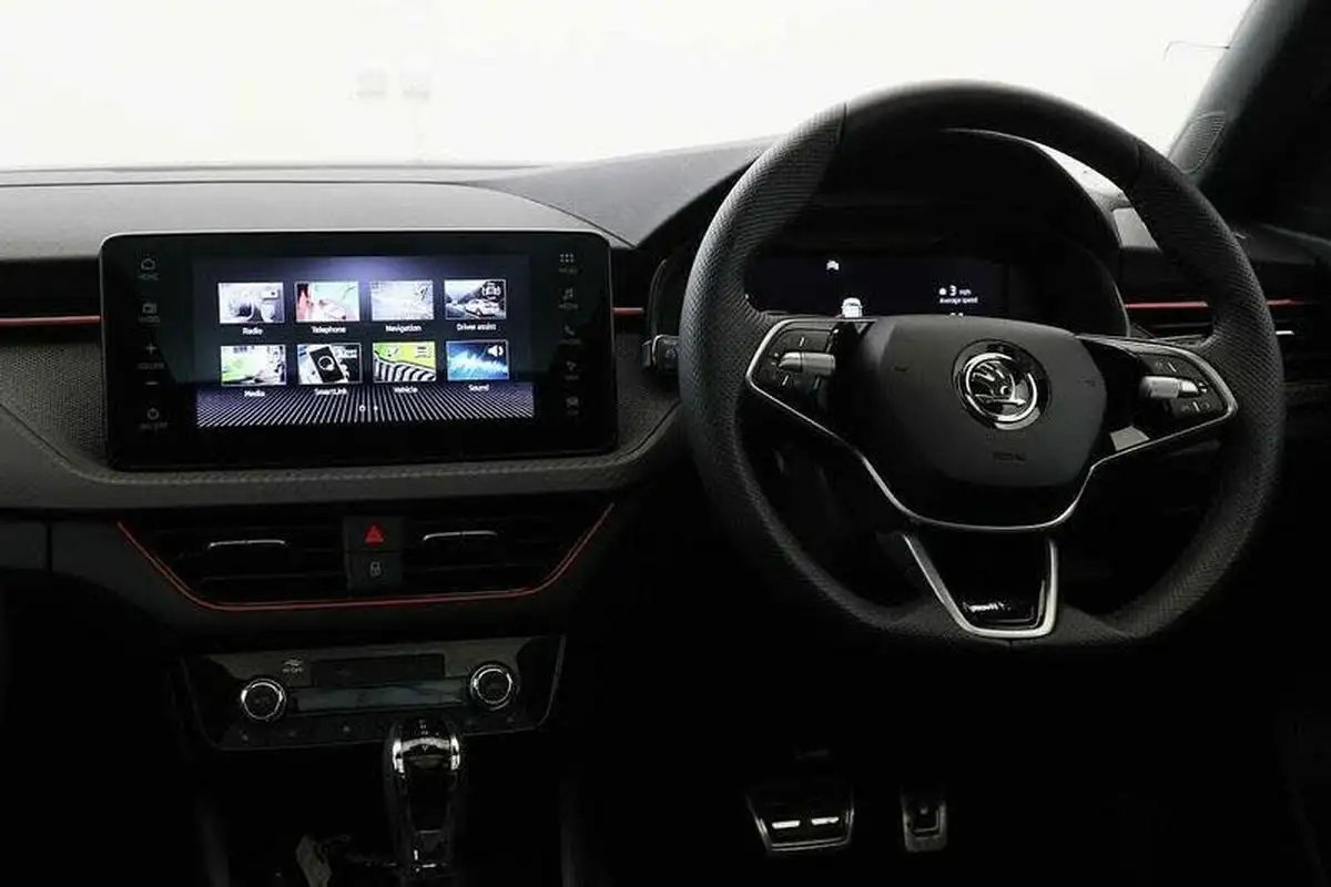 2024-skoda-kamiq-15-tsi-monte-carlo-dsg-big-1