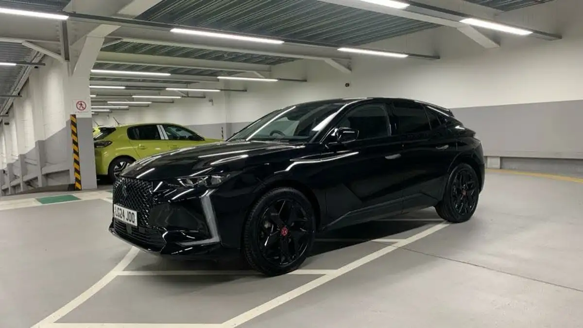 2024-ds-ds-4-e-tense-performance-line-nav-big-6