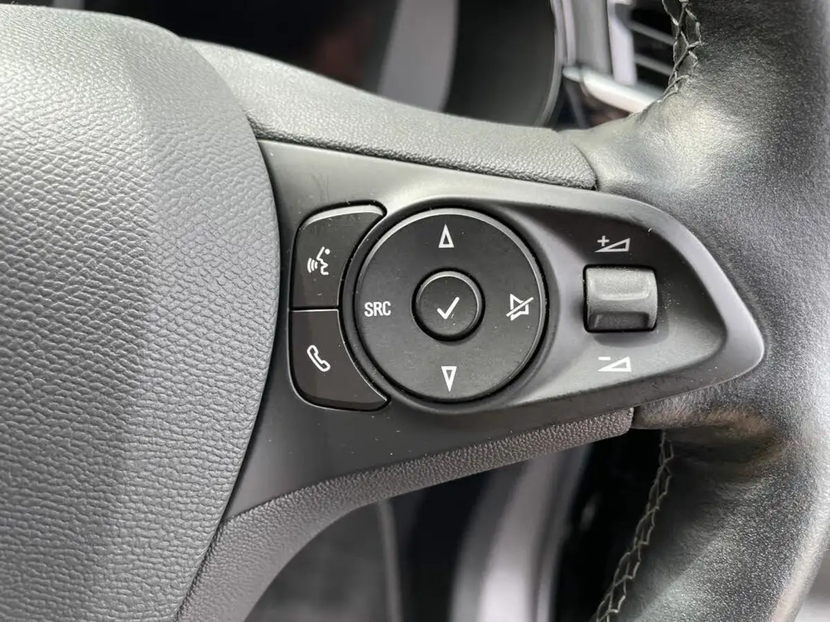 2021-vauxhall-corsa-12i-elite-big-16