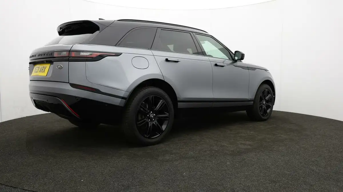 2021-land-rover-range-rover-velar-20-d200-velar-edition-big-32