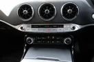 2018-kia-stinger-22-crdi-gt-line-small-32