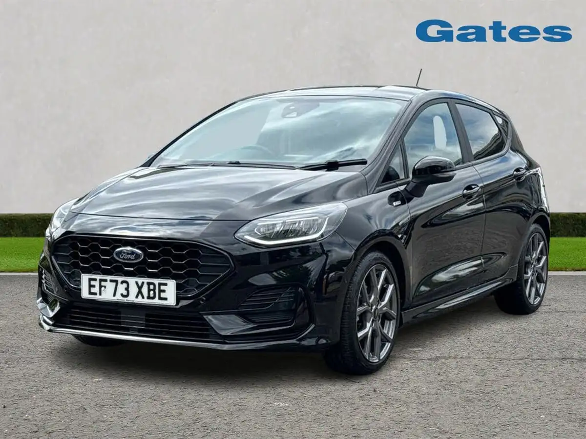 2023-ford-fiesta-big-2