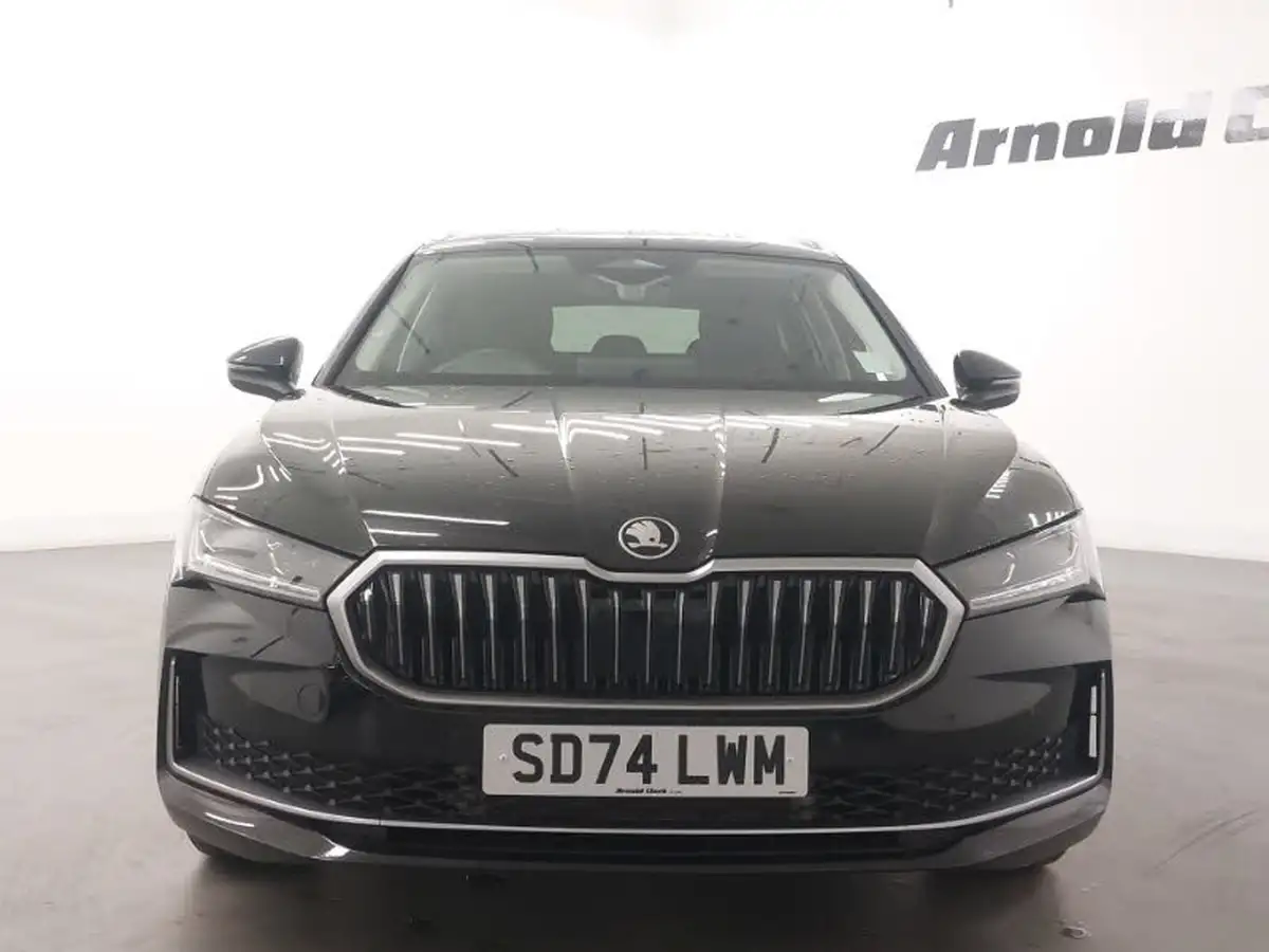 2024-skoda-superb-big-12