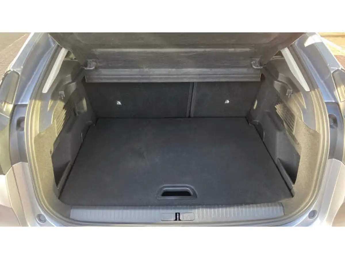 2021-citroen-c4-12-puretech-shine-130ps-big-3