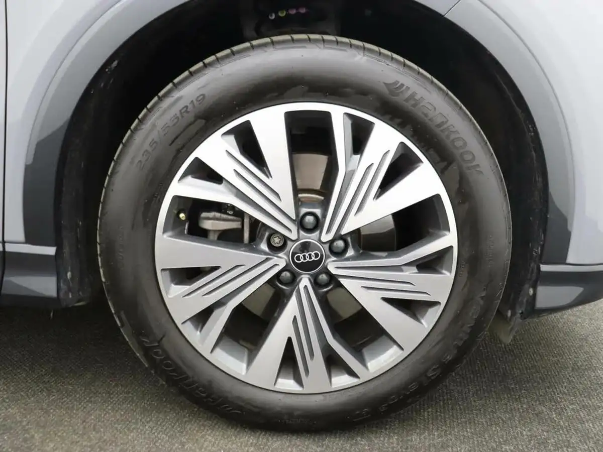 2023-audi-q4-e-tron-35e-sport-station-wagon-big-12