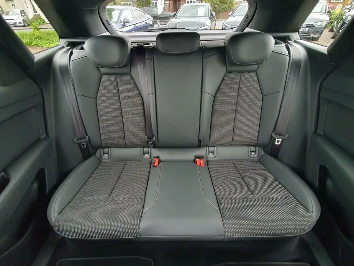 2021-audi-q4-e-tron-40e-s-line-station-wagon-big-6