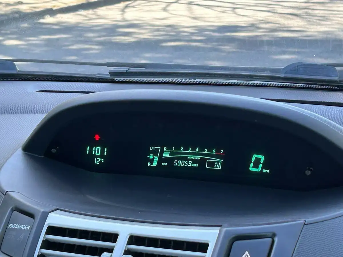 2007-toyota-yaris-13-t-spirit-5d-mmt-big-13