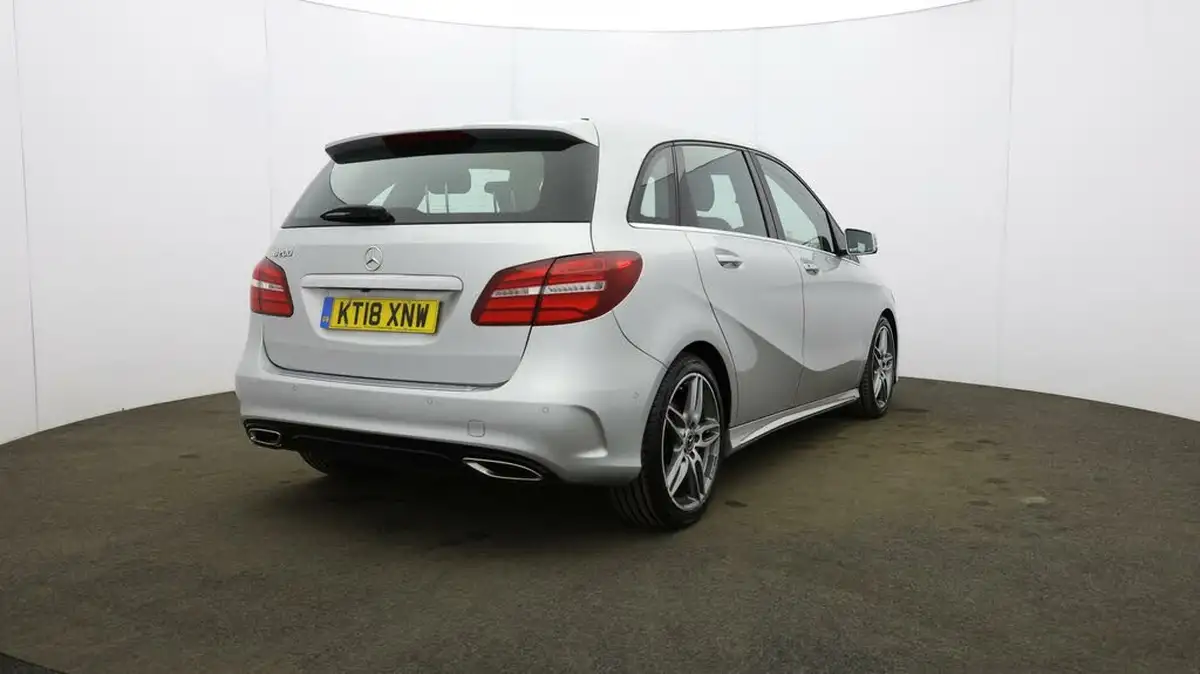 2018-mercedes-benz-b-class-16-b200-amg-line-156ps-premium-plusss-7g-dct-big-58