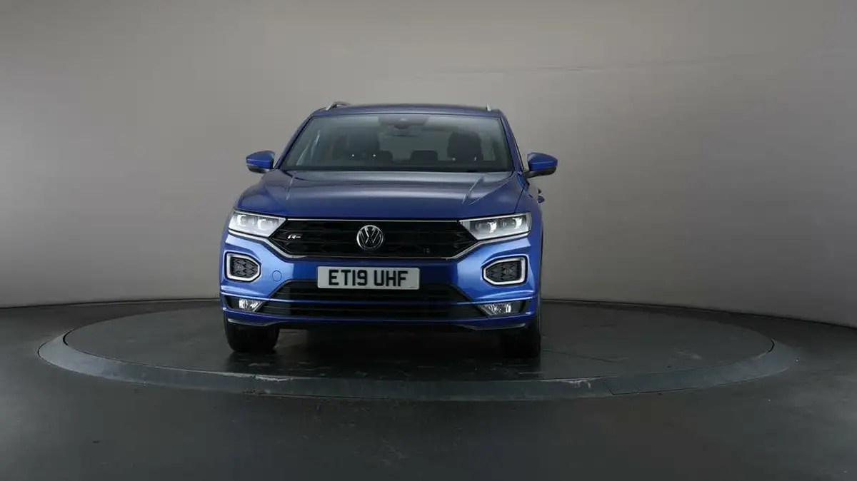 2019-volkswagen-t-roc-16tdi-r-line-big-2