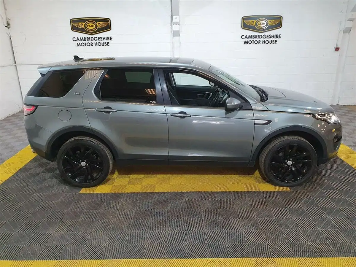 2015-land-rover-discovery-sport-22td-hse-awd-auto-big-14